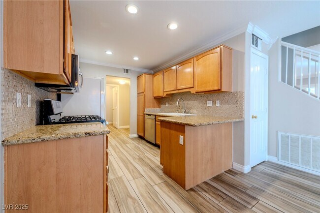 Building Photo - 512 Crumpler Pl