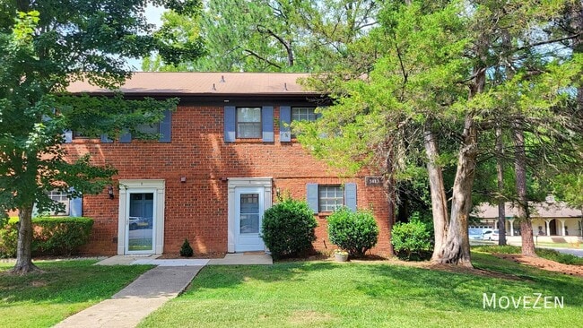 Building Photo - 5813 Nottoway Ct