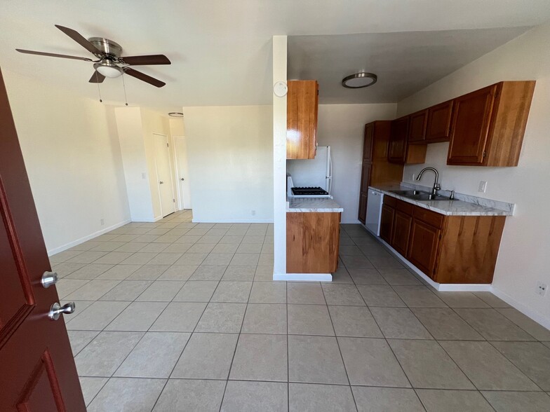 Building Photo - Fenway VI