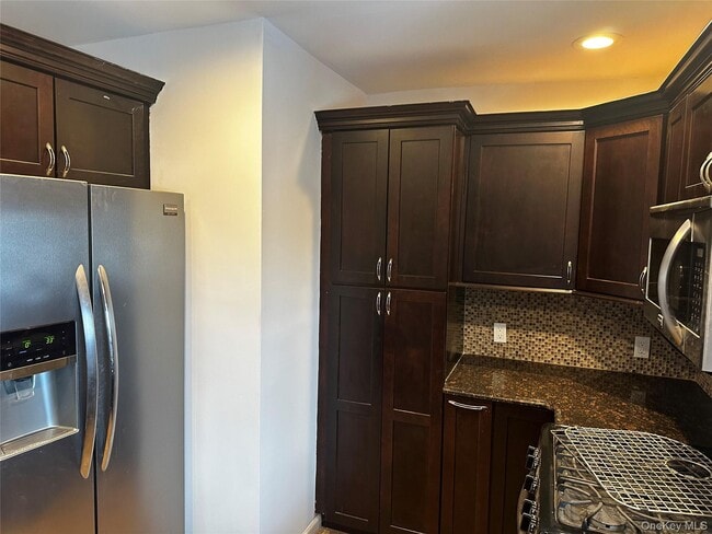 Building Photo - 4261 Austin Blvd