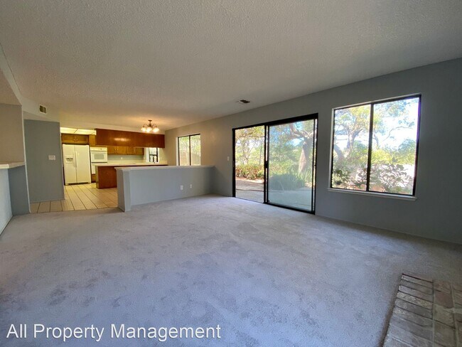 Building Photo - 4 br, 2.5 bath House - 2025 Sea Cliff