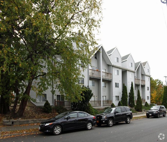 Building Photo - Taft Commons