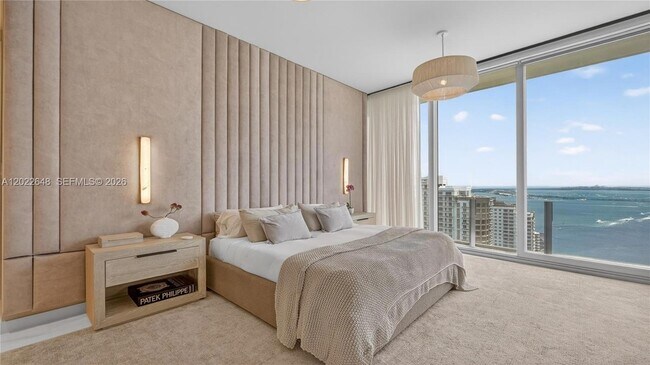 Building Photo - 300 Biscayne Blvd Way