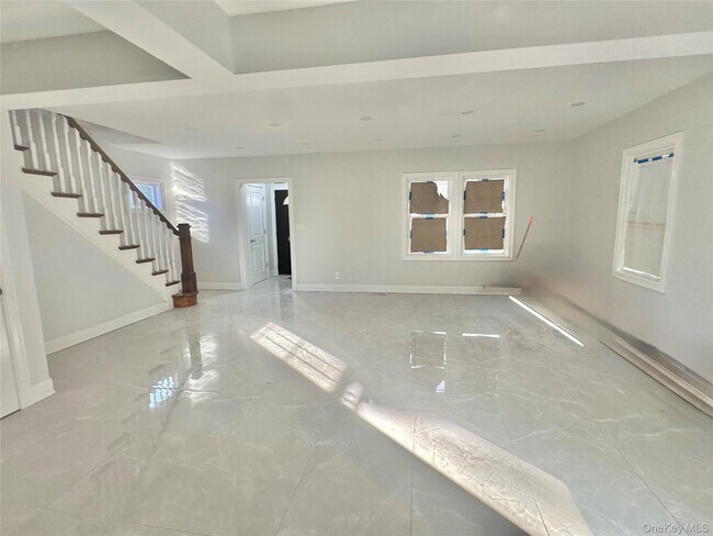 Building Photo - 32 Berkshire Rd