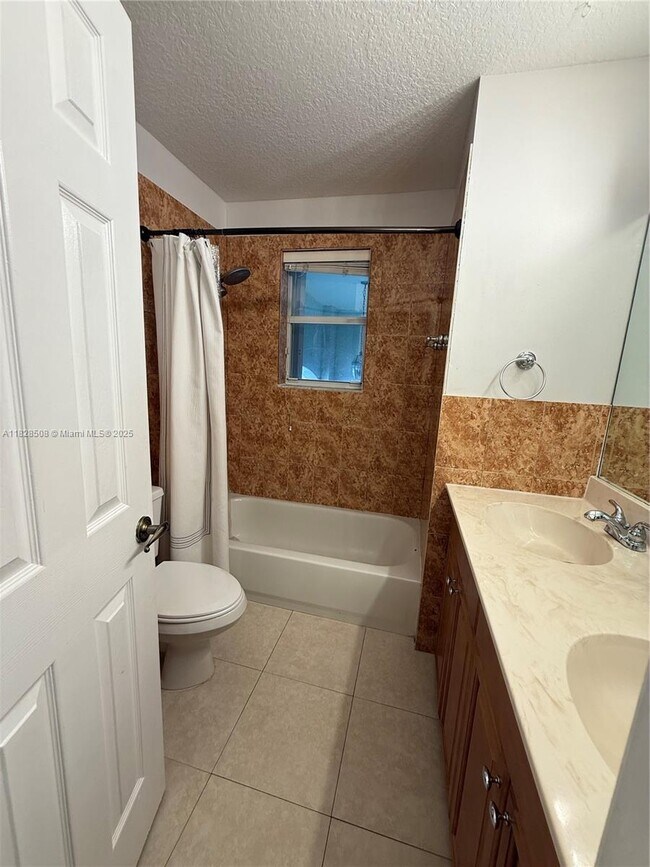 Building Photo - 9457 NW 47th Terrace
