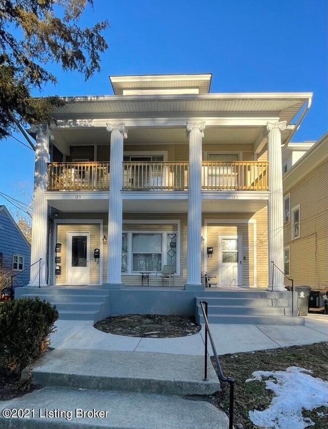 Primary Photo - 123 N Keats Ave