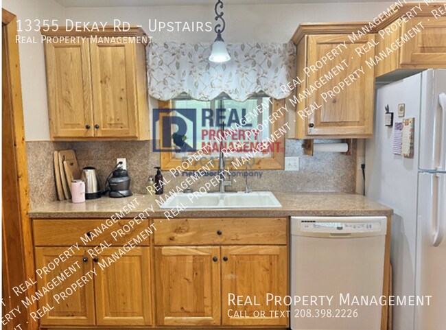 Building Photo - 13355 N Dekay Rd