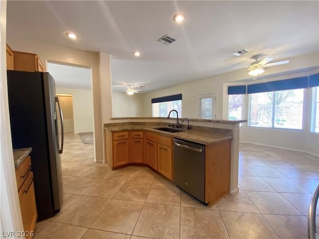 Building Photo - 3022 Seaford Peak Dr