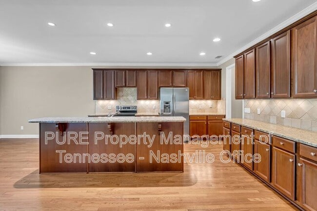 Building Photo - 2019 Traemoor Village Dr