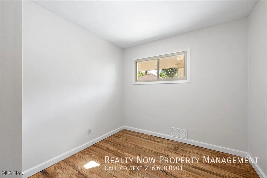 Building Photo - 15334 Triskett Rd