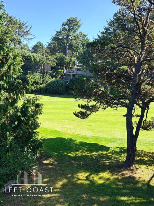 Building Photo - 132 Salishan Dr