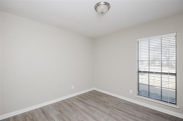 Building Photo - 2817 Carnaby Ln