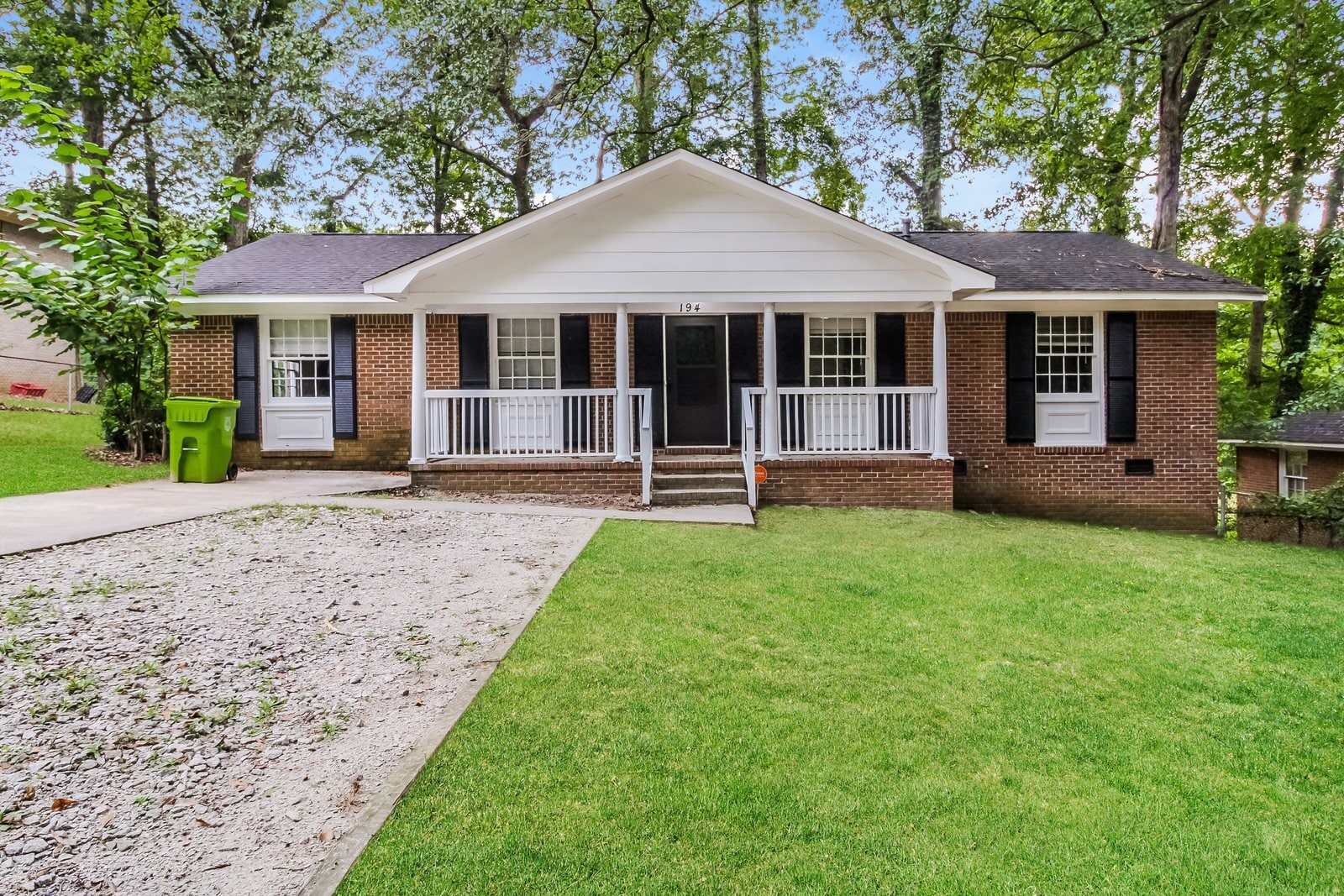 Building Photo - 194 Waterford Dr