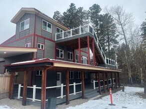 Building Photo - Custom Kalispell Home with Spectacular Views