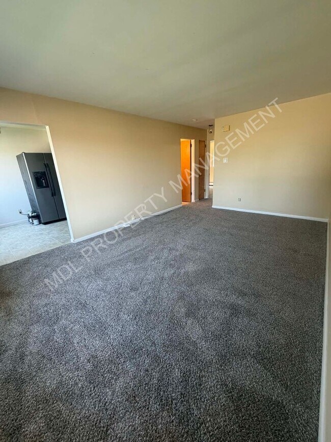 Building Photo - 2225 Weiss St