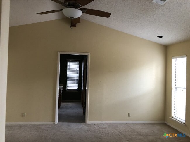 Building Photo - 6514 Wolfcreek Pass