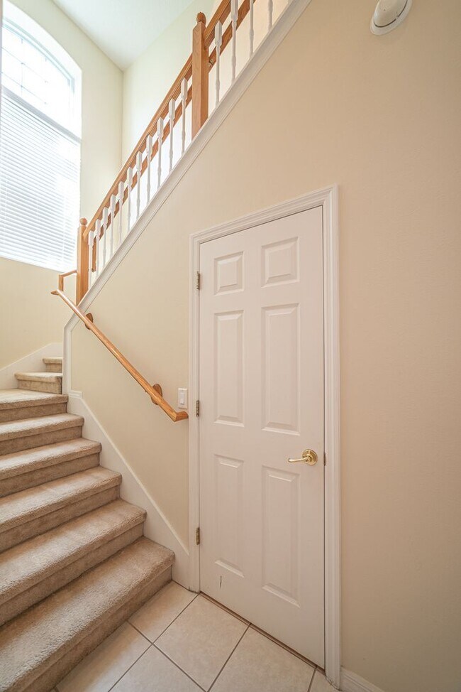 Building Photo - 10106 Willow Grove Ct