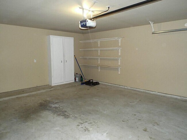 Building Photo - 19815 Owens Trace Ln