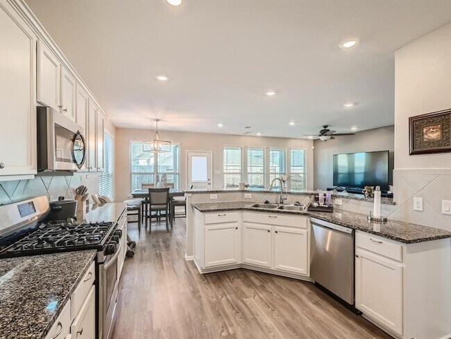 Building Photo - 3735 Lion Creek Ct
