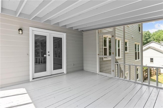 Building Photo - 1428 Brookcliff Dr