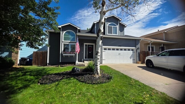 Building Photo - 5246 Balsam St