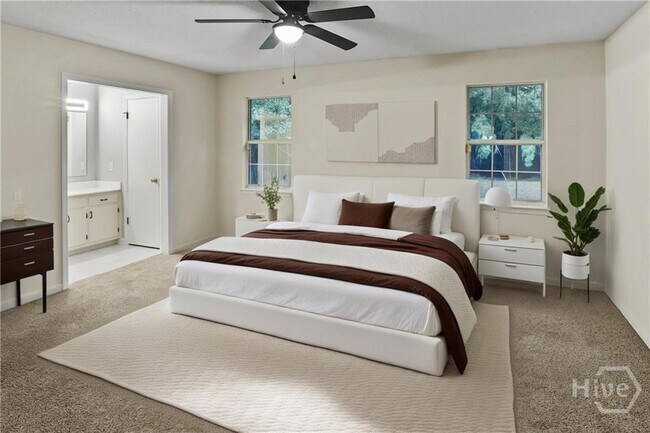 Building Photo - 115 Phyllis Dr