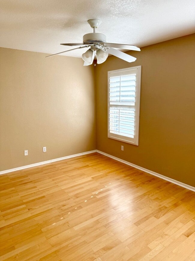 Building Photo - Beautiful Home in Scripps Ranch