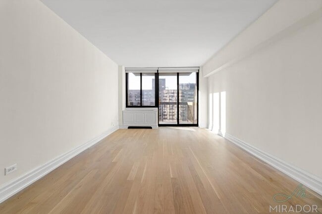 Primary Photo - 1 bedroom in New York NY 10023
