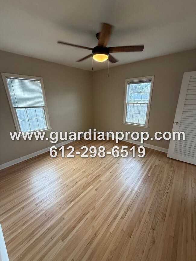 Building Photo - Highland Park House Available Now On Corner Lot, HW Floors, Updated Bath, Fenced Yard, 2 Car Garage