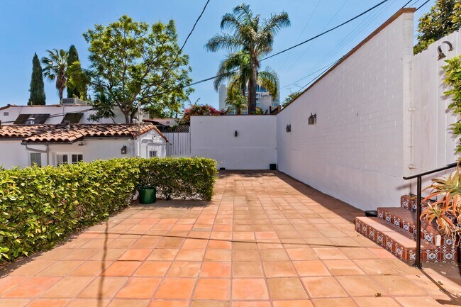 Building Photo - Classic Spanish Elegance Steps from Beverly Hills