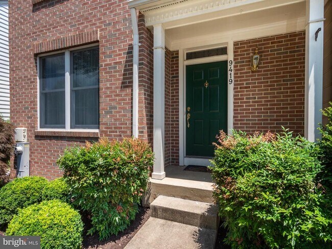 Building Photo - 9419 Steeple Ct