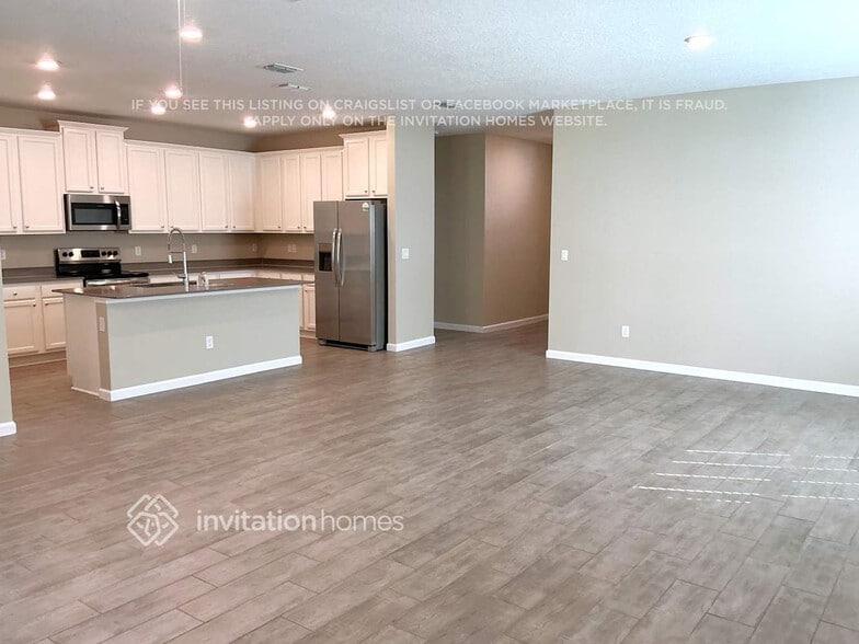 Building Photo - 2535 Laylas Wy