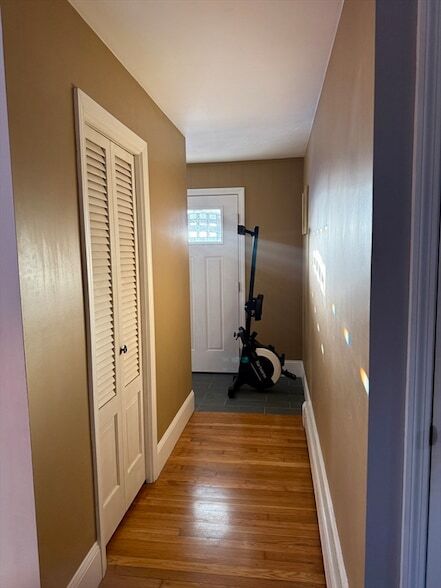 Building Photo - 12 Holiday Dr