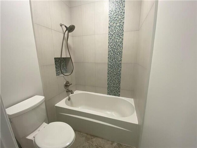 Building Photo - 327 SW 188th Terrace