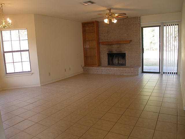 Building Photo - 15506 Enid Dr