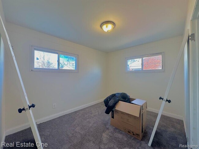 Building Photo - 29916 Brooklane St