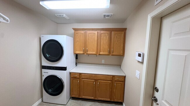 Building Photo - 55+ Community in Sunland Springs Village