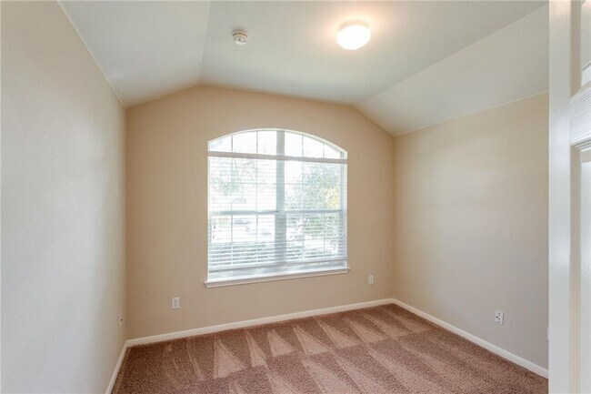 Building Photo - 205 Wigeon Cove