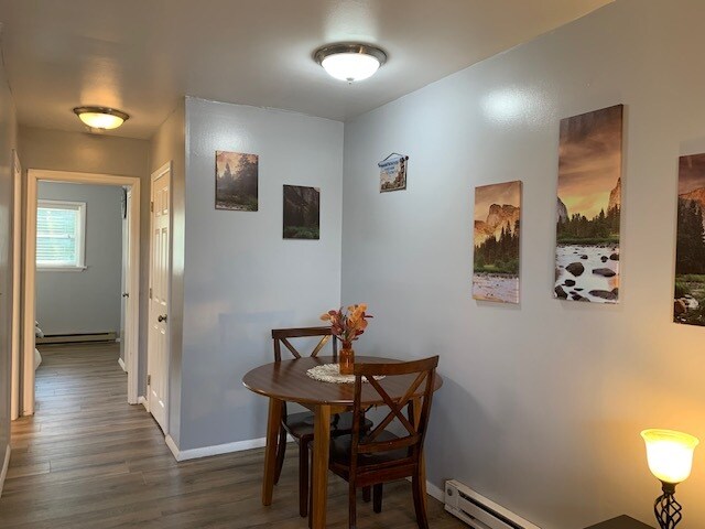 Building Photo - 28 Cedarwood Ln