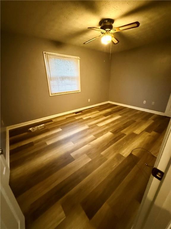 Building Photo - 3101 Brooks Dr