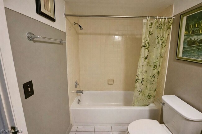 Building Photo - 1448 Churchill Cir