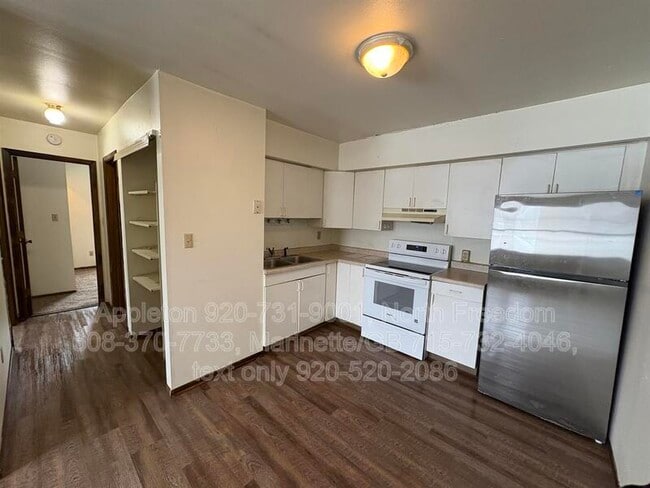 Building Photo - 12 Cottage Row