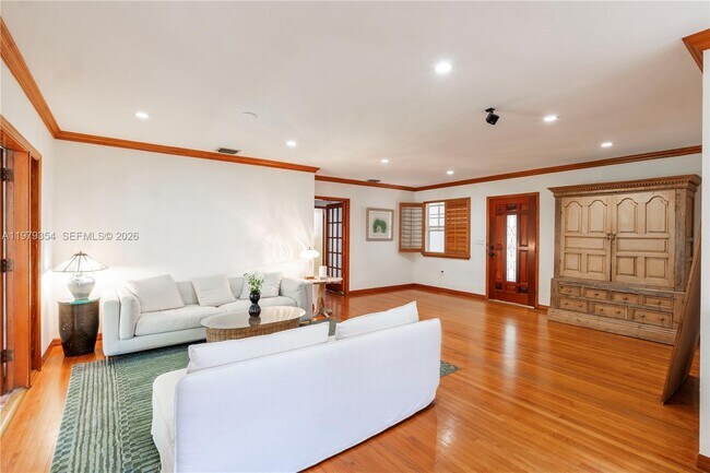 Building Photo - 1449 Baracoa Ave