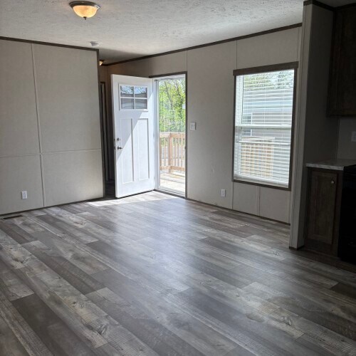 Building Photo - 151 Smith Ridge Rd