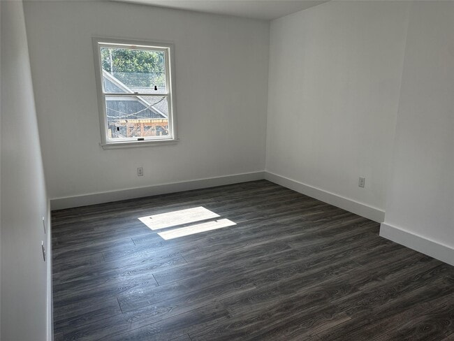 Building Photo - 3364 NY-97