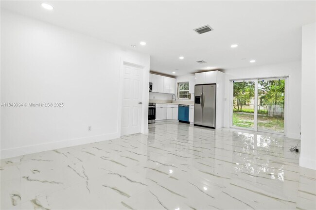 Building Photo - 1465 NW 192nd Terrace