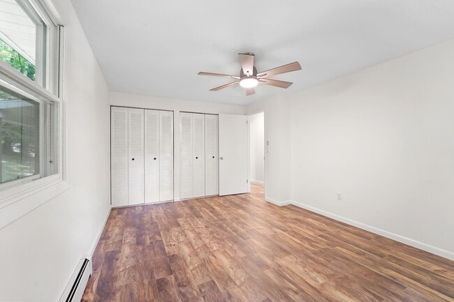 Building Photo - 40 Grand St