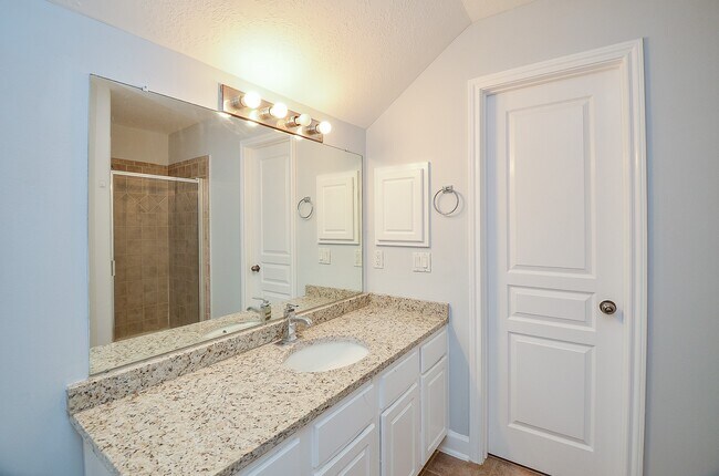 Building Photo - 14203 Marina Bay Ln