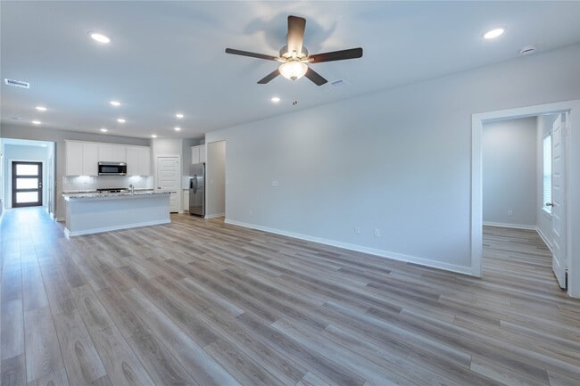 Building Photo - 8626 Blueberry Ash St