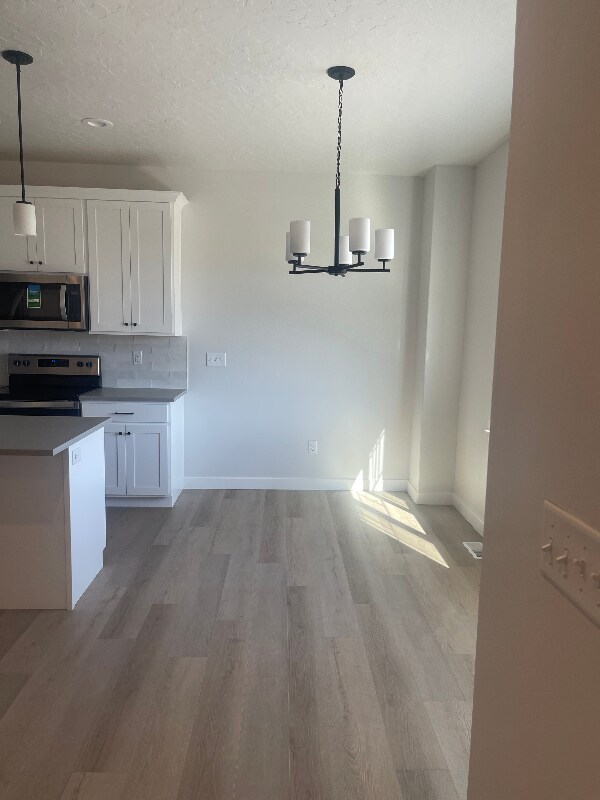 Building Photo - 4138 Hillscape Cir